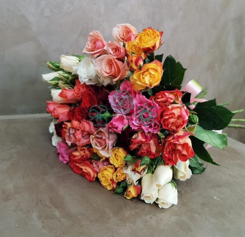 Букет цветов из: Розы в Плесе