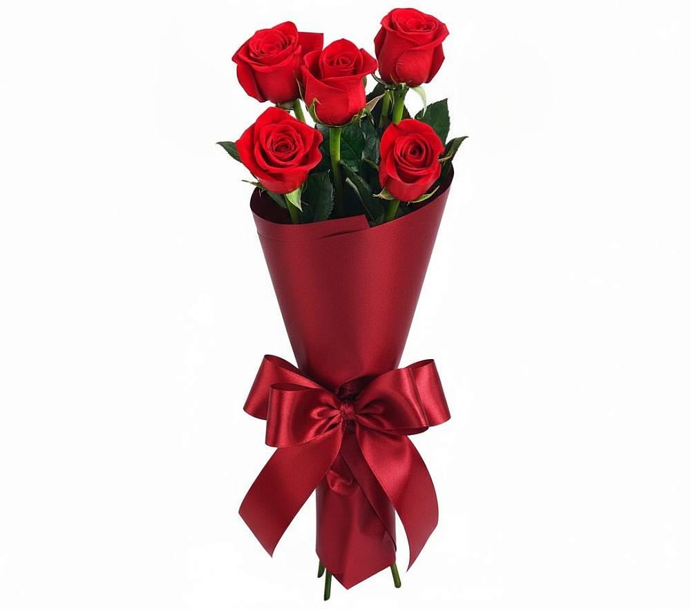 Букет 5 Красных роз Эдлесс Лав в Плесе