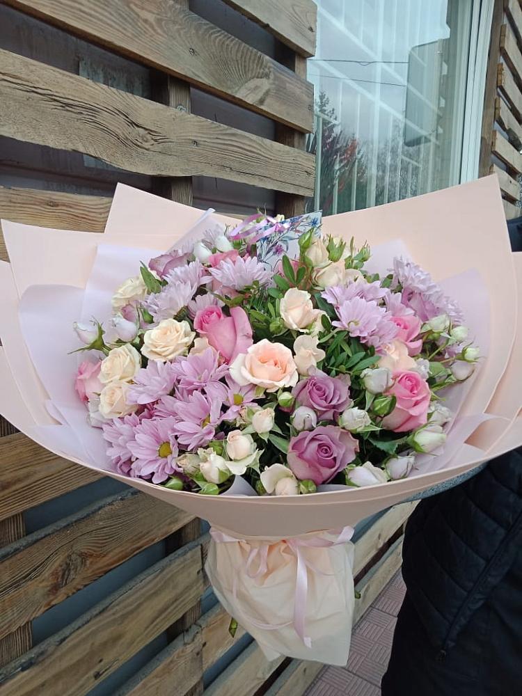 Букет цветов из: Розы и Хризантемы в Плесе