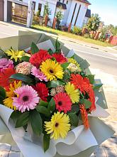 Букет цветов из:  Герберы #REPLACE_PRED# Плесе