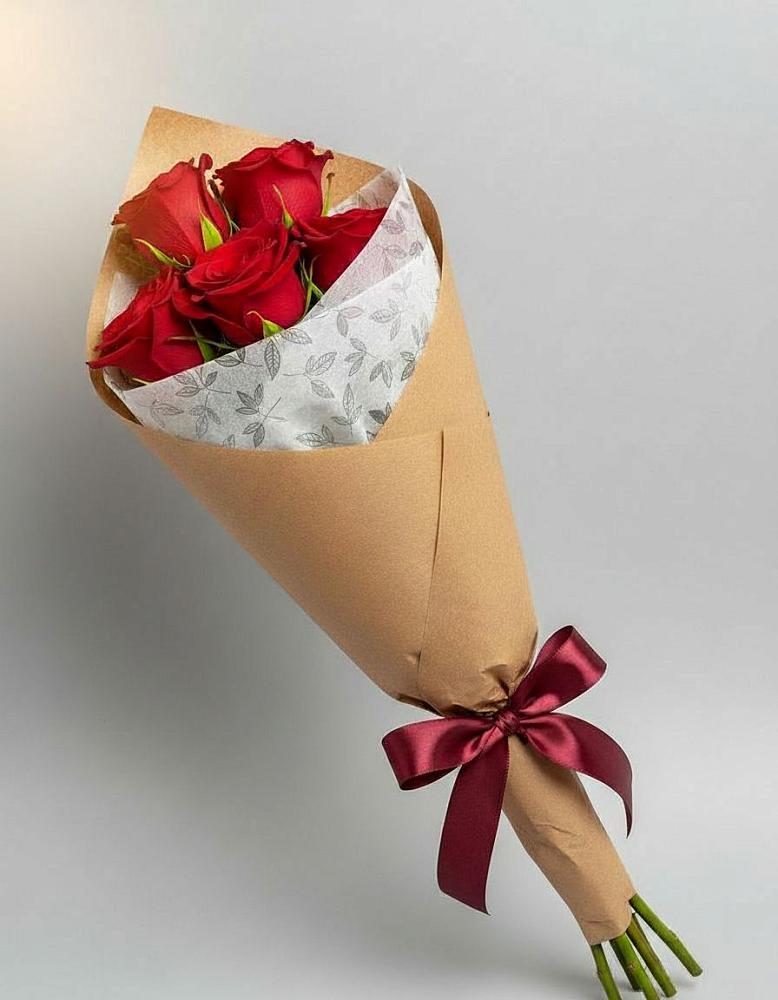 Букет цветов из: Розы в Плесе