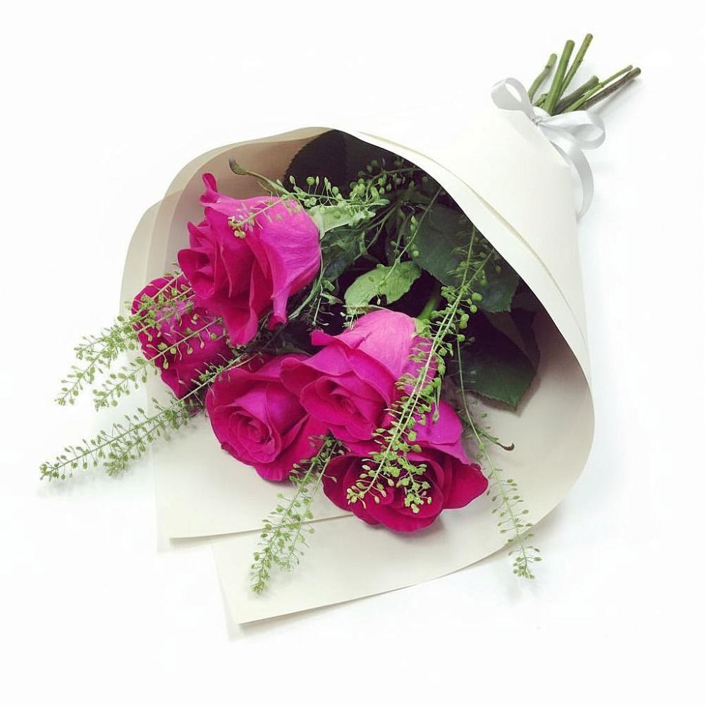 Букет цветов из: Розы в Плесе