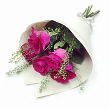 Букет цветов из:  Розы в Плесе