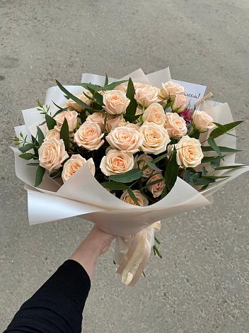 Букет Кремовые розы Латте в Плесе