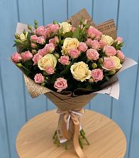 Букет цветов из:  Розы в Плесе