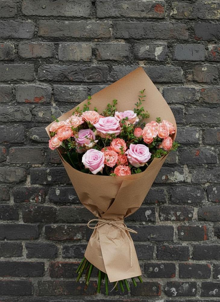 Букет цветов из: Розы в Плесе