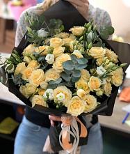 Букет цветов из:  Розы и Лизиантусы #REPLACE_PRED# Плесе