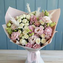 Букет цветов из:  Альстромерии и Розы в Плесе